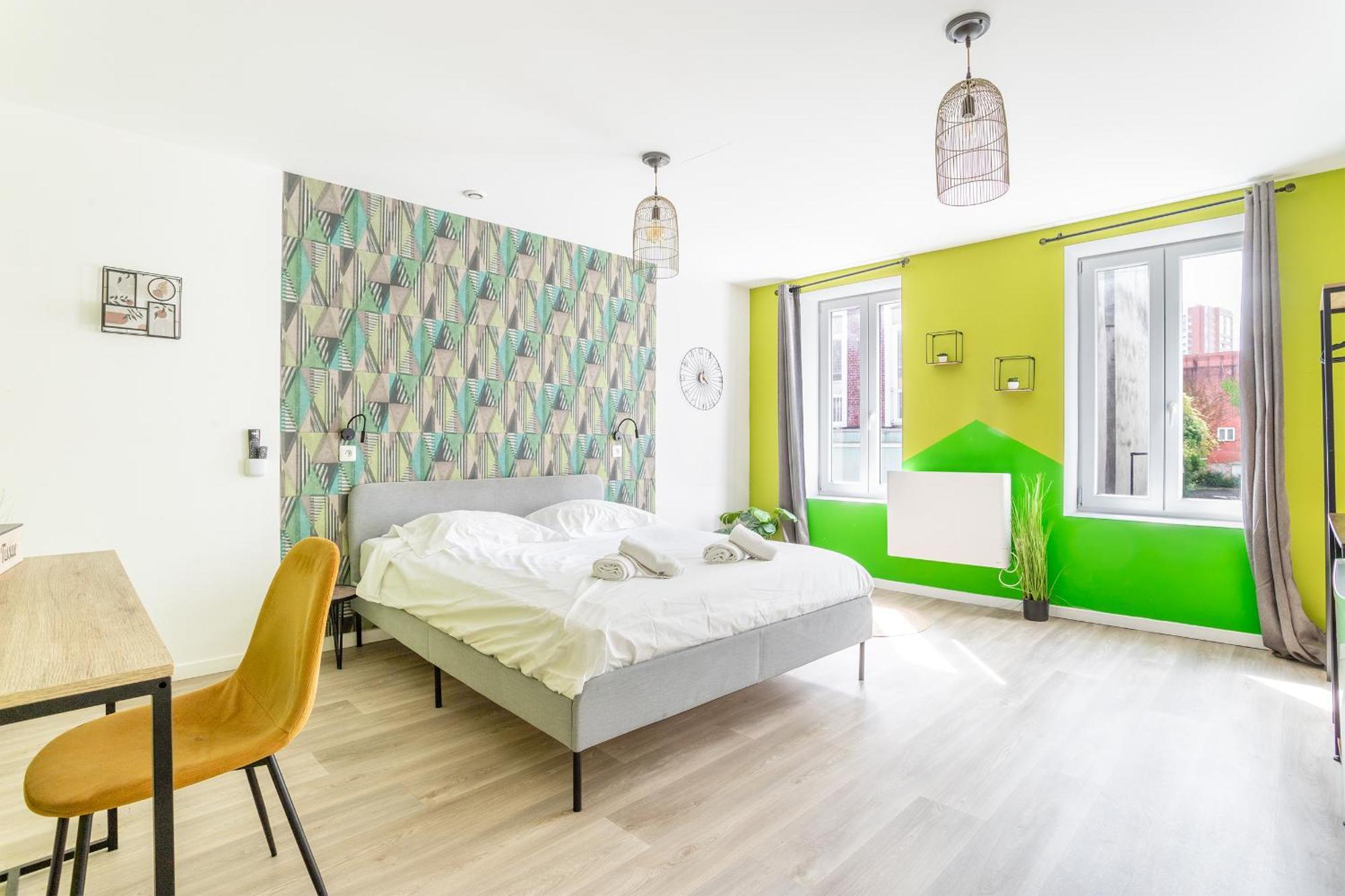 S&K Suite Grande Rue Roubaix - Chambre Spacieuse Et Sdb Privee - Netflix Et Cuisine Esterno foto