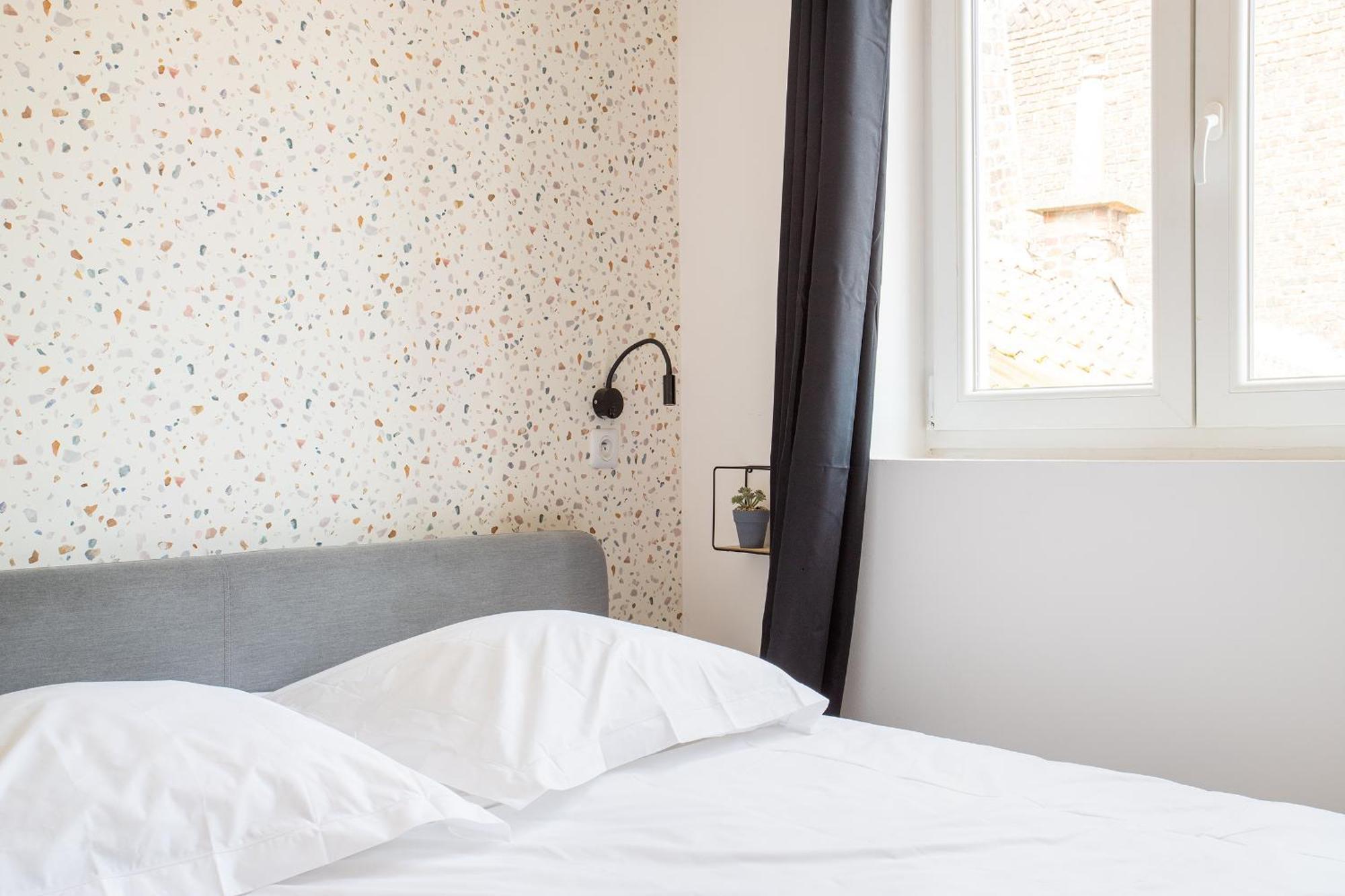 S&K Suite Grande Rue Roubaix - Chambre Spacieuse Et Sdb Privee - Netflix Et Cuisine Esterno foto