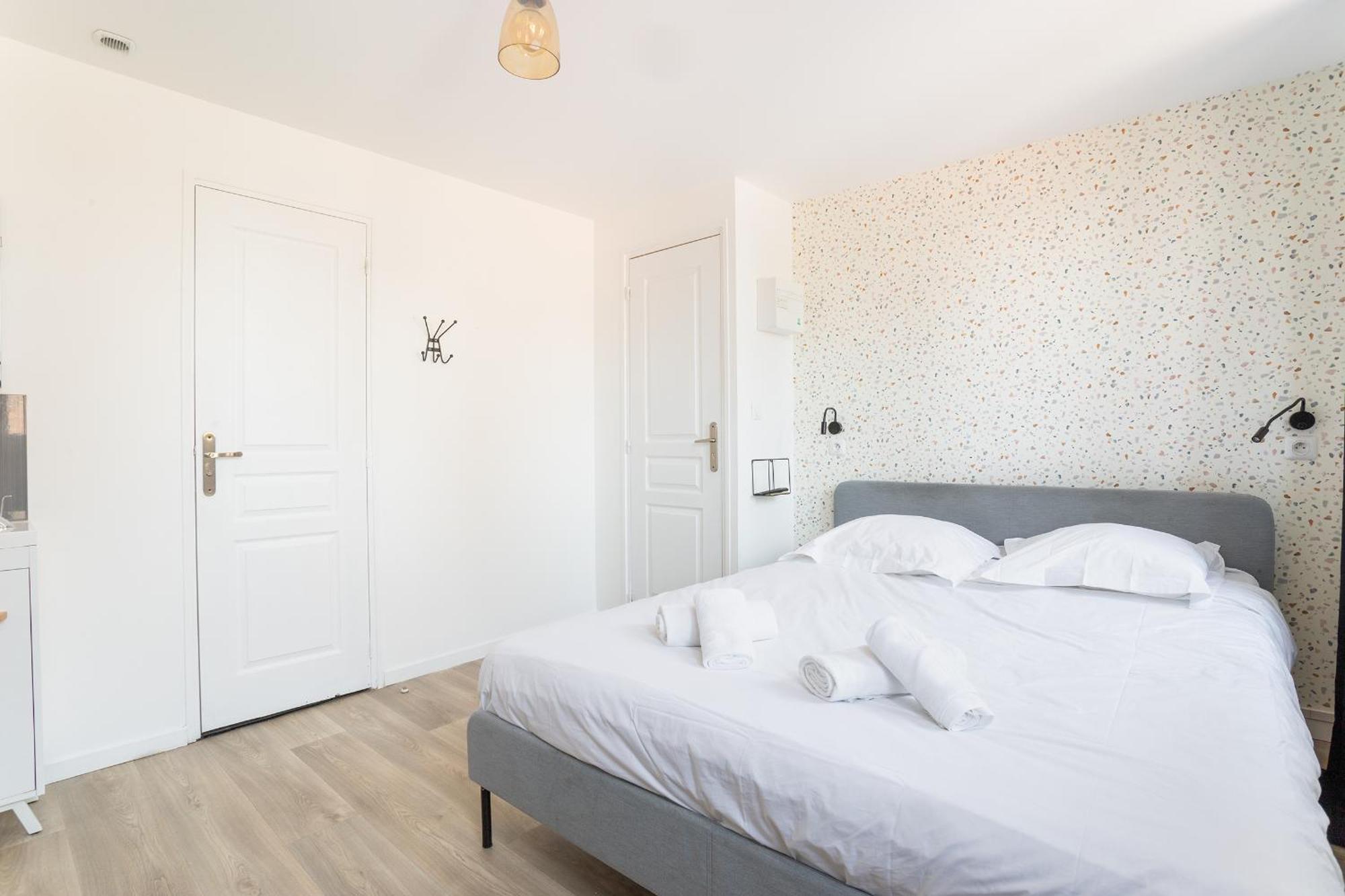 S&K Suite Grande Rue Roubaix - Chambre Spacieuse Et Sdb Privee - Netflix Et Cuisine Esterno foto