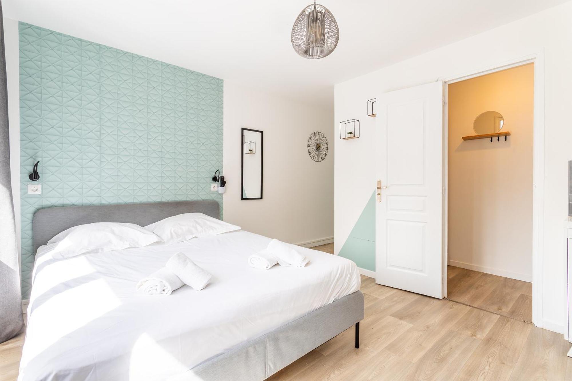 S&K Suite Grande Rue Roubaix - Chambre Spacieuse Et Sdb Privee - Netflix Et Cuisine Esterno foto