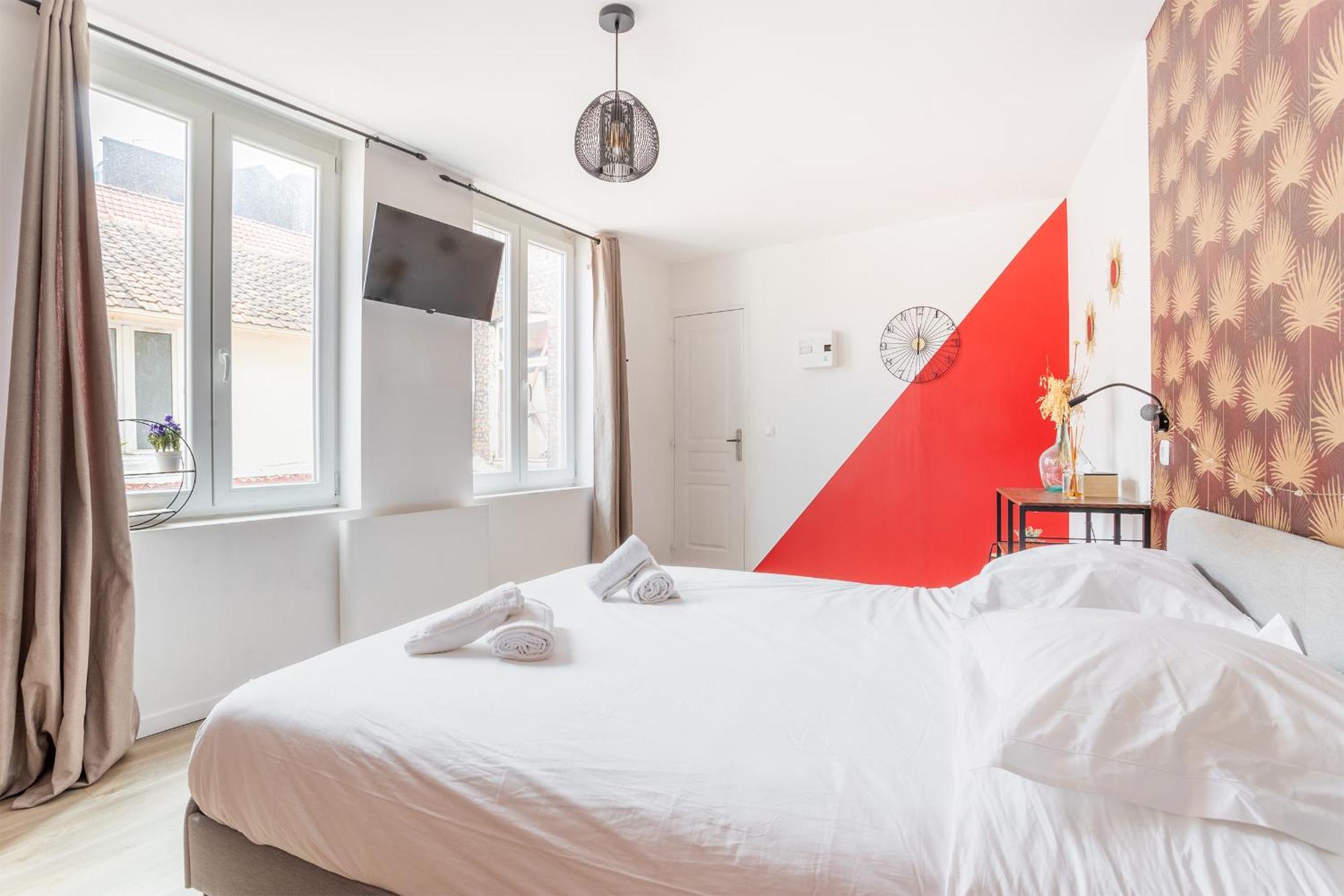 S&K Suite Grande Rue Roubaix - Chambre Spacieuse Et Sdb Privee - Netflix Et Cuisine Esterno foto