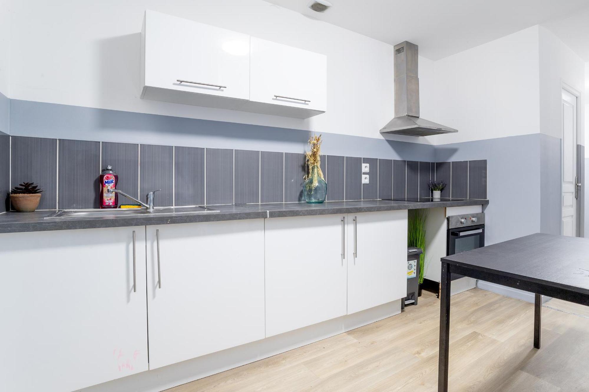 S&K Suite Grande Rue Roubaix - Chambre Spacieuse Et Sdb Privee - Netflix Et Cuisine Esterno foto